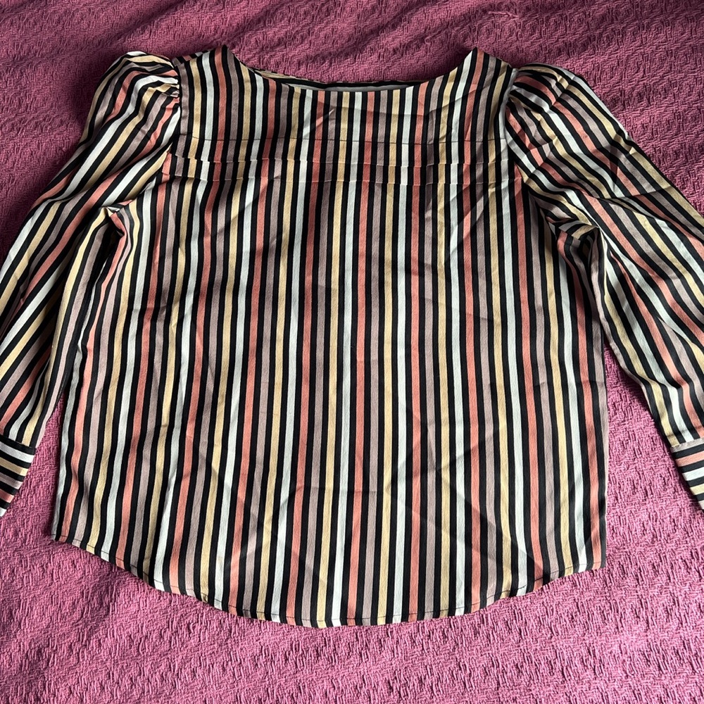 Beautiful silky striped blouse!